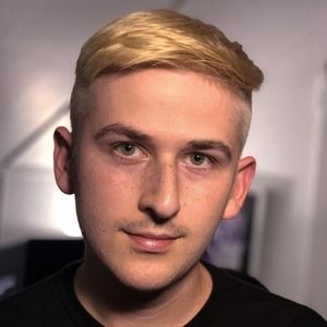 Meet your Posher, Fred